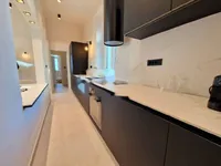 Недвижимость Двухкомнатная квартира в центре: 6