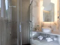 Недвижимость Семейный дом 641 м², Центр: 11