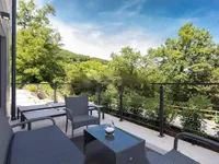 Недвижимость Семейный дом 641 м², Центр: 19