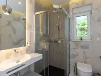 Недвижимость Семейный дом 641 м², Центр: 22