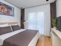 Недвижимость Семейный дом 641 м², Центр: 24