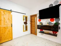 Недвижимость Двухкомнатная квартира в центре: 6