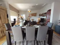 Недвижимость Четырехкомнатная квартира центр: 2