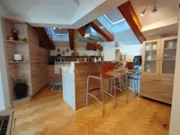 Недвижимость Четырехкомнатная квартира центр: 12