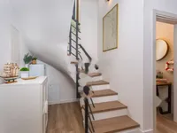 Недвижимость Трехкомнатная квартира Запад: 17