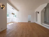 Недвижимость Четырехкомнатная квартира Центр: 4