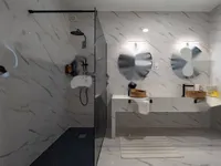 Недвижимость Четырехкомнатная квартира Центр: 9