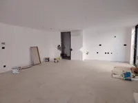 Недвижимость Двухкомнатная квартира Центр: 6