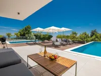 Недвижимость Коттедж 262 м², Центр Опатия: 19