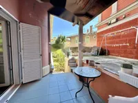 Недвижимость Четырехкомнатная квартира, Центр, Опатия: 22