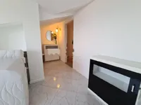 Недвижимость Четырехкомнатная квартира, центр, Опатия: 20