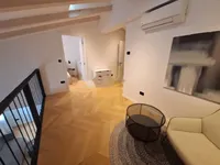 Недвижимость Четырёхкомнатная квартира в центре Опатии: 5