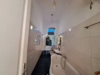 Недвижимость Трёхкомнатная квартира, центр: 9