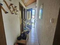 Недвижимость Двухкомнатная квартира в центре: 17