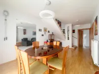 Недвижимость Дом, Чешница, Состро: 4