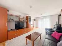 Недвижимость Дом, Чешница, Состро: 7