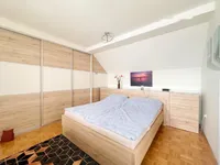 Недвижимость Дом, Чешница, Состро: 19