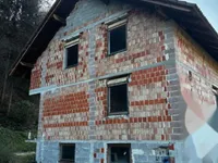 Недвижимость Дом в Залоге с возможностью двух квартир: 4