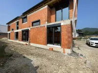 Недвижимость Дом с террасой в Залоге: 1