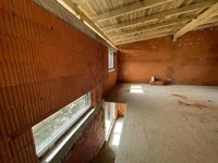 Недвижимость Дом с террасой в Залоге: 2