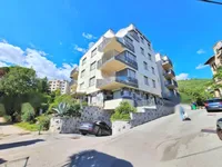 Недвижимость Четырёхкомнатная квартира в центре : 1