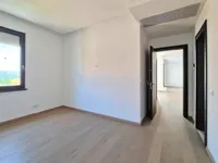 Недвижимость Четырёхкомнатная квартира в центре : 15