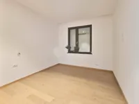 Недвижимость Четырёхкомнатная квартира в центре : 16