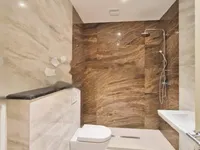 Недвижимость Четырёхкомнатная квартира в центре : 23