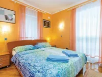 Недвижимость Семейный дом 460 кв.м, Центр: 21