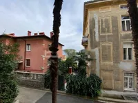 Недвижимость Трехкомнатная квартира, Центр: 10