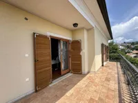 Недвижимость Семейный дом 350 м² в Побри: 20