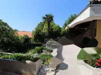 Недвижимость Семейный дом 350 м² в Побри: 30