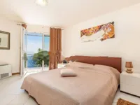 Недвижимость Четырехкомнатная квартира в Опатии: 10