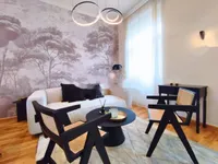 Недвижимость Двухкомнатная квартира в Центре: 4