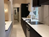 Недвижимость Двухкомнатная квартира в Центре: 7