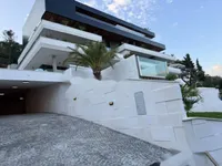 Недвижимость Однокомнатная квартира Центр: 14