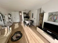 Недвижимость Трехкомнатная квартира Центр: 7