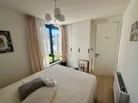 Недвижимость Трехкомнатная квартира Центр: 13