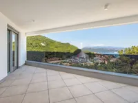 Недвижимость Четырехкомнатная квартира в центре Опатии: 8