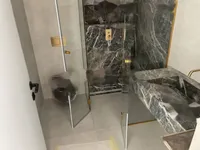 Недвижимость Трехкомнатная квартира в центре: 10