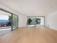 Недвижимость Двухкомнатная квартира Центр: 1