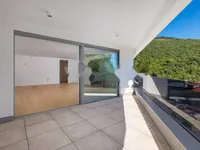 Недвижимость Двухкомнатная квартира Центр: 18