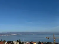 Недвижимость Трехкомнатная квартира, центр: 1