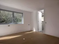 Недвижимость Трёхкомнатная квартира в центре: 16