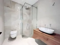 Недвижимость Трёхкомнатная квартира в центре: 11