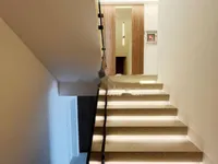 Недвижимость Трёхкомнатная квартира в центре: 18