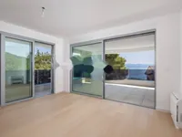 Недвижимость Двухкомнатная квартира, Центр: 2