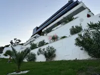 Недвижимость Двухкомнатная квартира в центре: 11