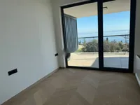 Недвижимость Четырехкомнатная квартира в центре Опатии: 14