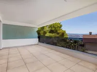 Недвижимость Двухкомнатная квартира в центре: 5